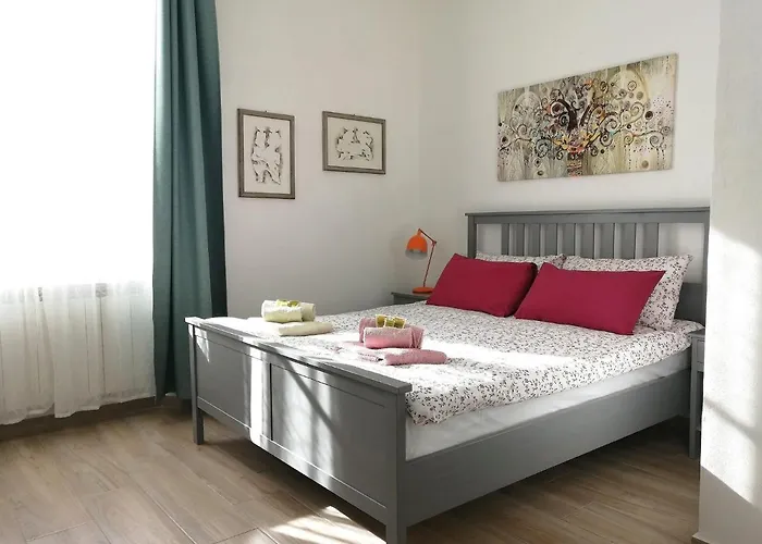 Casa Sansevera Lucca